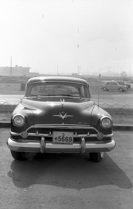 54-1a (078-26)b 1954 Chrysler Custom Imperial 4dr.Sedan.jpg